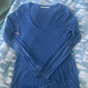 Small women’s blue swoop neck top